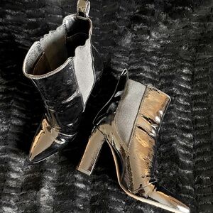 Vince Camuto “Britsy” Black Ankle Boot